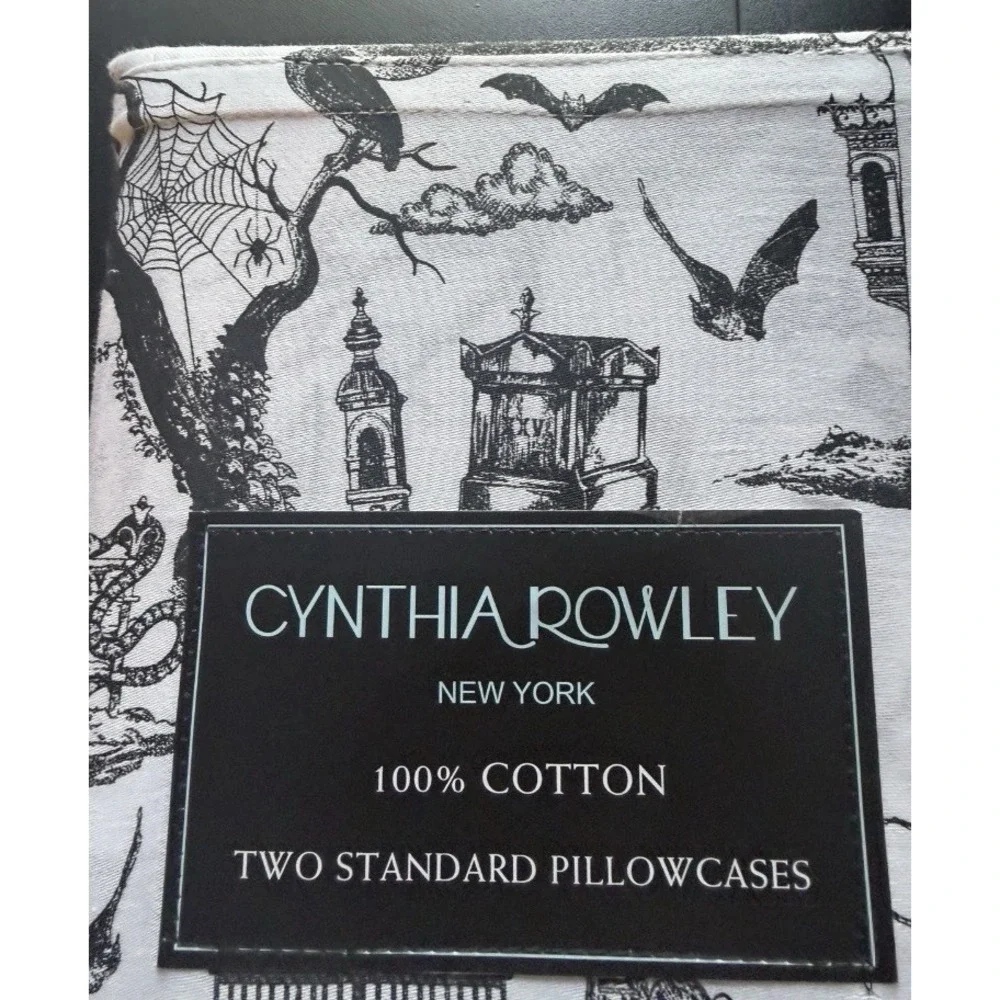 New Cynthia Rowley Halloween Haunted House 2pk Pillowcase Set Black/White Cotton